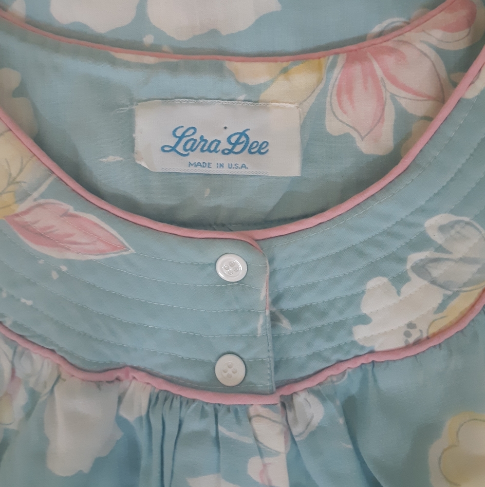 Lara Dee vintage floral gown robe sz large *6 - Picture 5 of 6